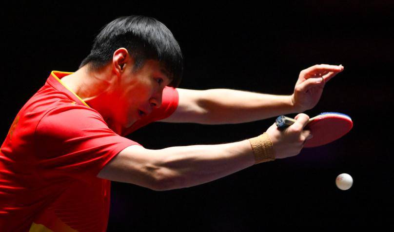 爱游戏入口-中国队横扫德国队,许昕高光表现