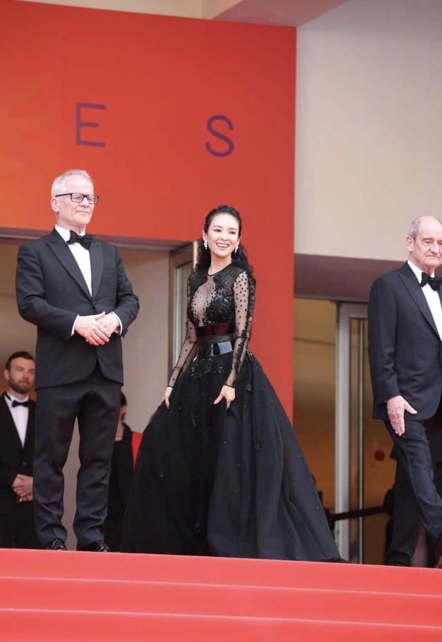 爱游戏在线-韩国队鏖战中国队，戴资颖惊艳四座