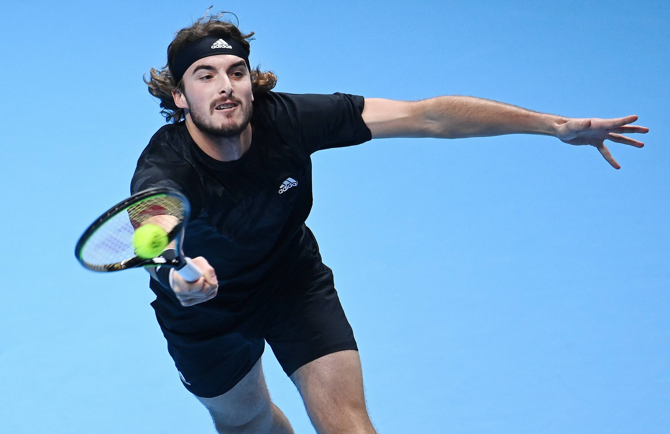 爱游戏在线-澳网轻取年终总决赛，西西帕斯带队取胜