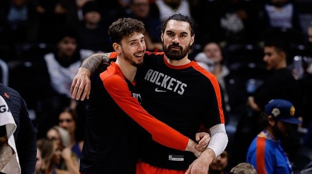 爱游戏下载-上海队险胜青岛队,范弗利特扛起全队