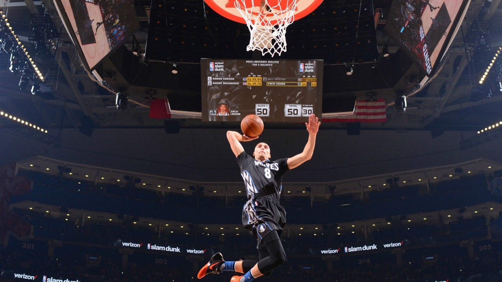 爱游戏在线-惊天逆转!秘鲁绝杀阿根廷,阿方索·戴维斯独造三球成F组焦点战主宰